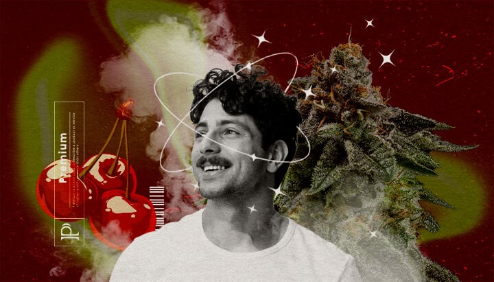 Effetti della Weed Cherry Pie Un'illustrazione di un uomo sorridente con un bocciolo di cannabis e immagini di ciliegie premium sullo sfondo, su uno sfondo cosmico vibrante rosso e verde con effetti di stelle e fumo, che evidenziano gli effetti della weed Cherry Pie.