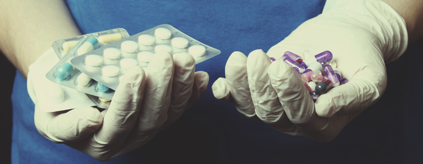 In Che Modo la Cannabis Interagisce con i Farmaci Soggetti a Prescrizione Medica? In Che Modo la Cannabis Interagisce con i Farmaci Soggetti a Prescrizione Medica?