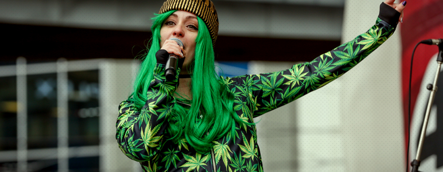 La principale attività di cannabis in tessuto couture