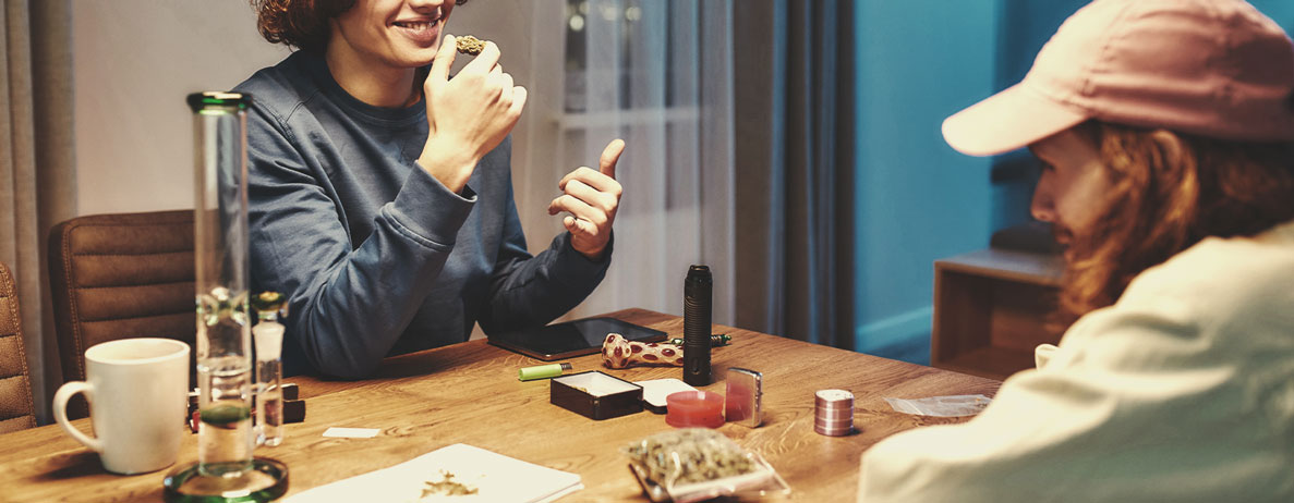Come assaporare davvero la cannabis: Passo dopo passo Come assaporare davvero la cannabis: Passo dopo passo