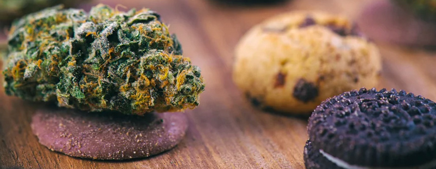 Biscotti Di Cioccolato Vegani Alla Cannabis