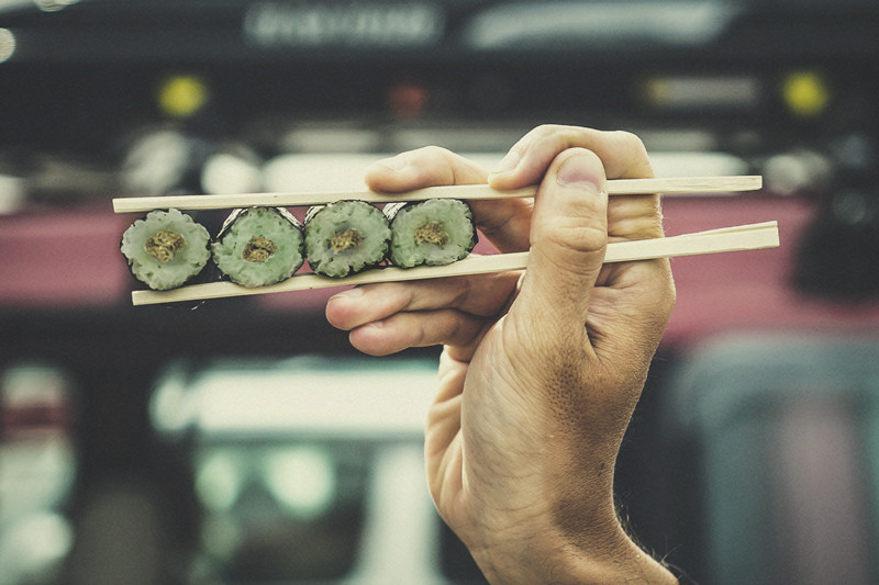 Come Preparare il Sushi alla Cannabis