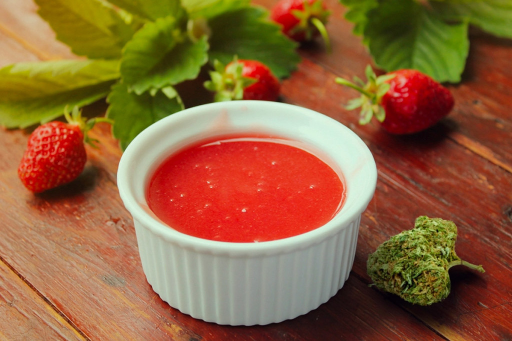 Salsa di Fragole con CBD - Ricetta e Panoramico dell'Edibile