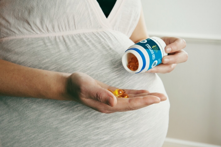 È sicuro consumare il CBD durante la gravidanza?