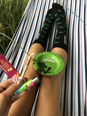 Calze con Foglia di Cannabis RQS Calze con Foglia di Cannabis RQS
